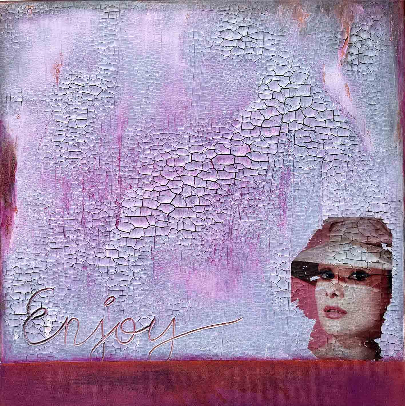 <span style="text-transform: uppercase;">Enjoy</span> <br> <span style="color: white; background-color: black; text-transform: uppercase;">EVELYN FASCH</span>